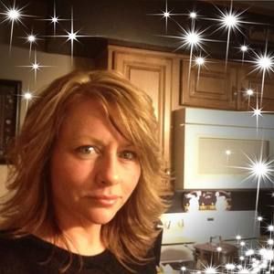 Meet your Posher, Carolyn